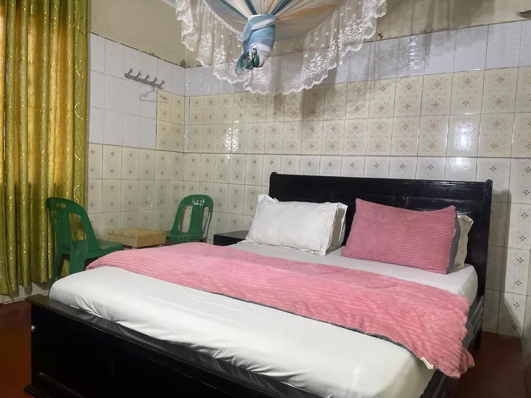 Senar Hotel Kampala 3*,